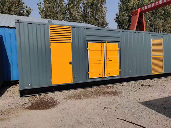 七台河300kw 柴油发电机组用多大的空气开关？