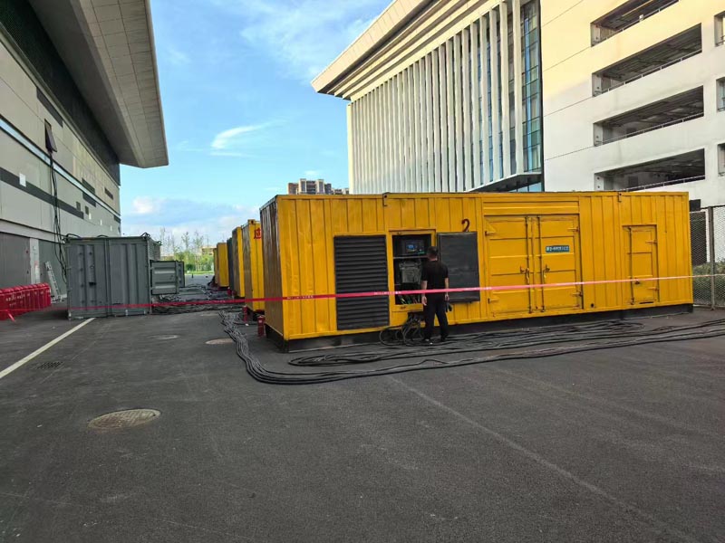 七台河柴油发电机冬季保养注意事项？